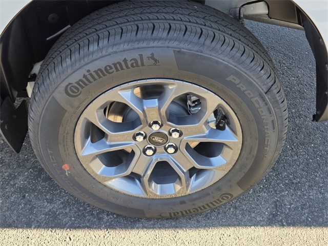 New 2025 Ford Maverick XLT 4D Crew Cab