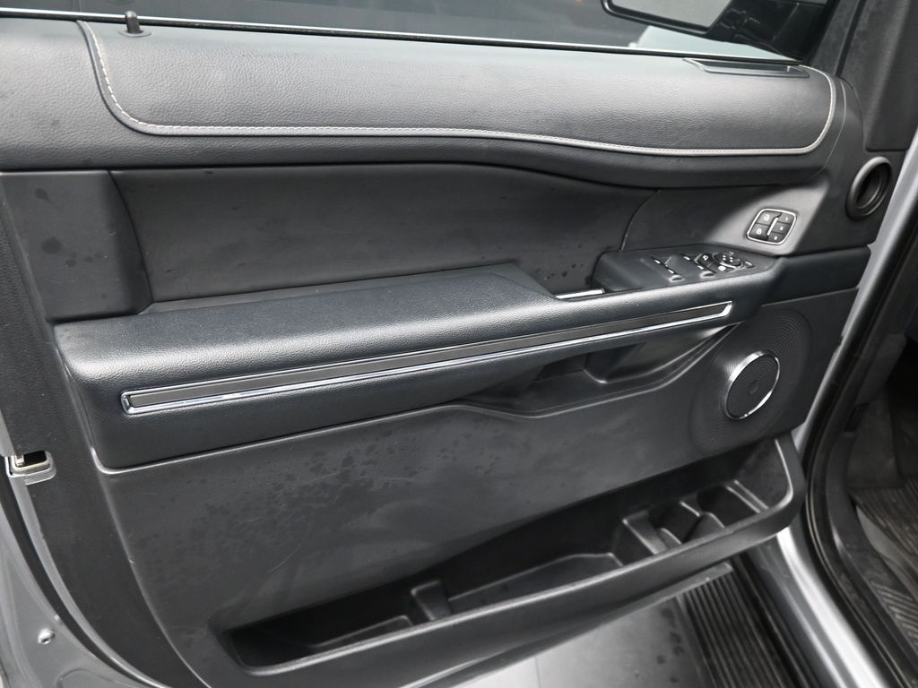 Used 2024 Ford Expedition SUV