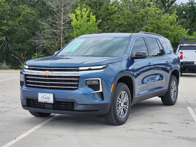 2025 Lakeshore Blue Metallic Chevrolet Traverse LT FWD SUV