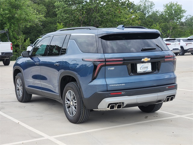 2025 Lakeshore Blue Metallic Chevrolet Traverse LT FWD SUV