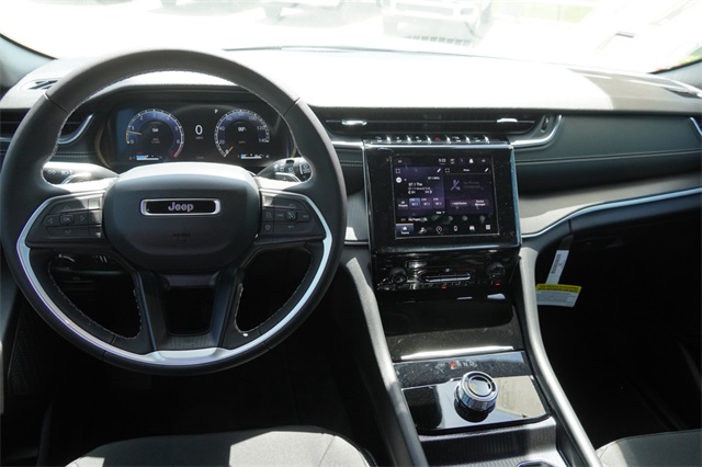 New 2025 Jeep Grand Cherokee SUV