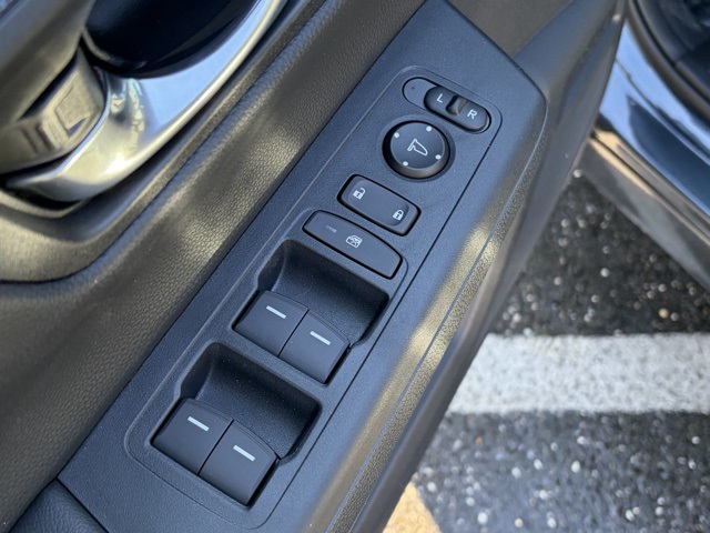 new 2026 Honda CR-V Hybrid car, priced at $41,675