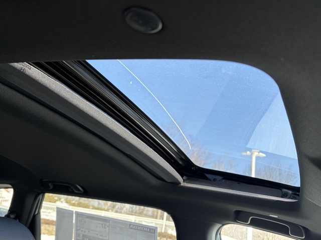 new 2026 Honda CR-V Hybrid car, priced at $41,675