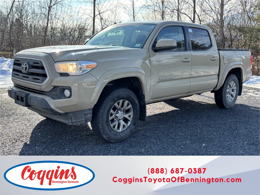 2017 Toyota Tacoma SR5's photo