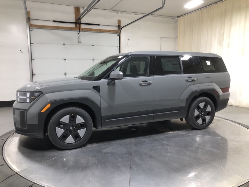 2026 Hyundai Santa Fe SE photo 4