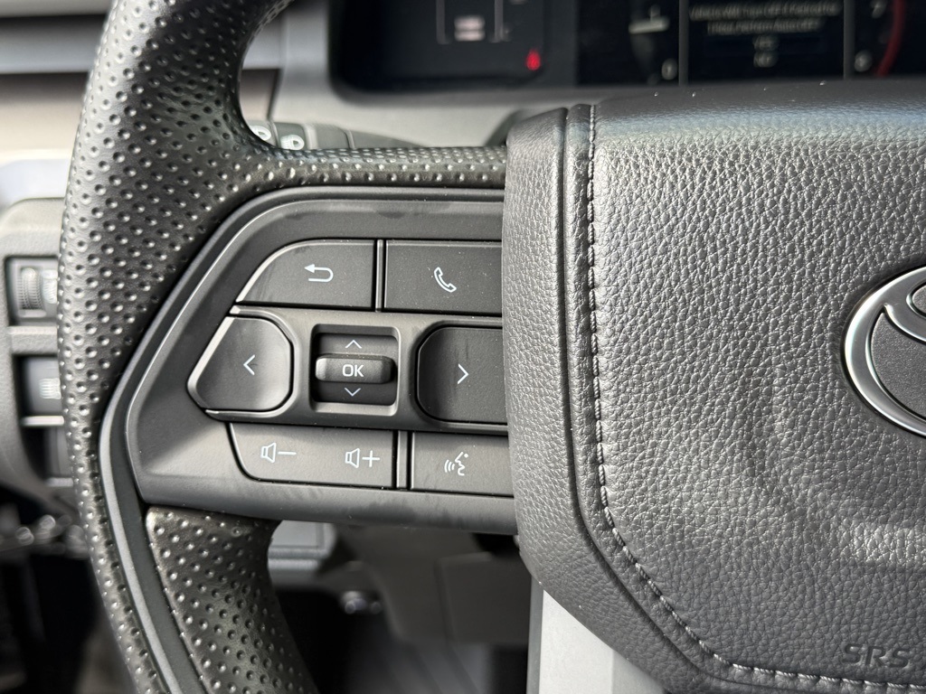 2025 Toyota Tacoma SR5 4x4 Double Cab photo 20