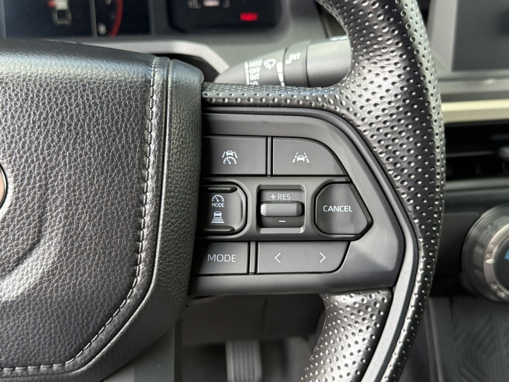 2025 Toyota Tacoma SR5 4x4 Double Cab photo 21