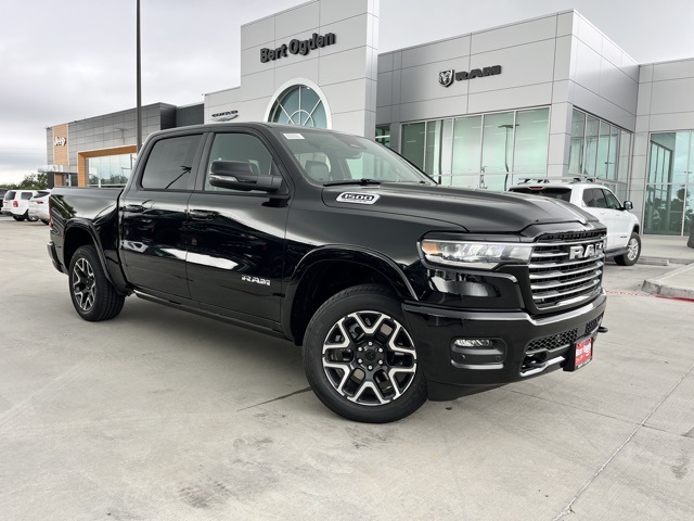 2026 RAM Ram 1500 Pickup Laramie's photo