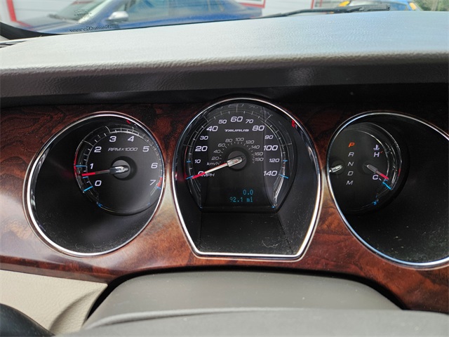 2011 Ford Taurus Limited photo 16