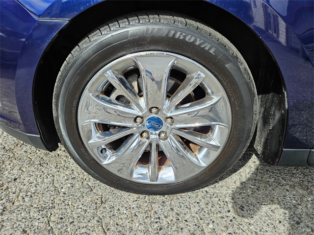 2011 Ford Taurus Limited photo 7