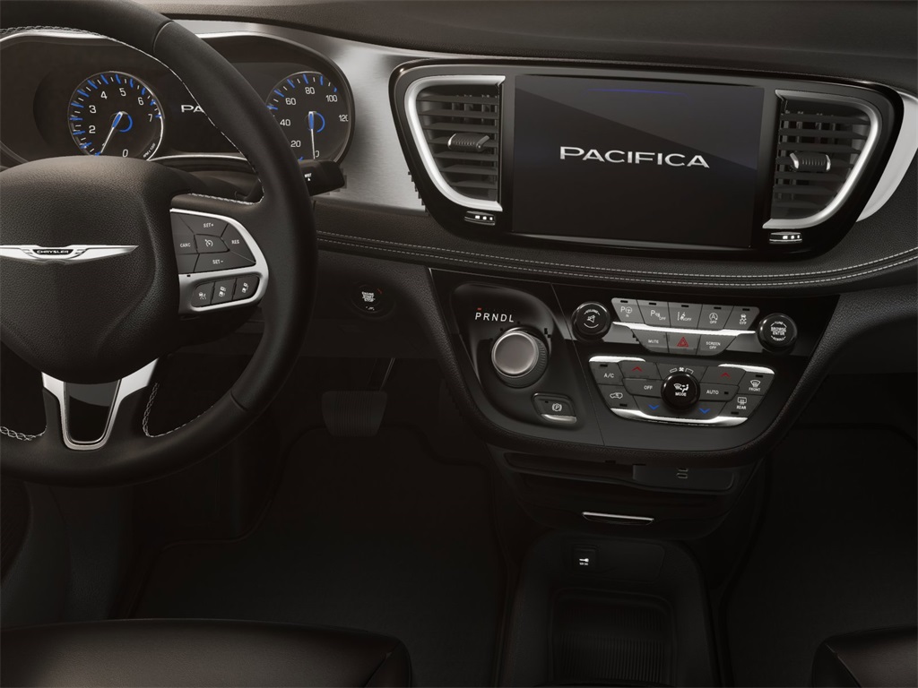 2026 Chrysler Pacifica photo 22