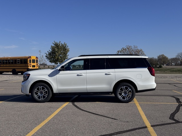 2025 Ford Expedition Active MAX