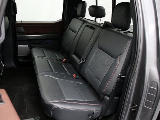 2023 Ford F-150 Lariat photo 11