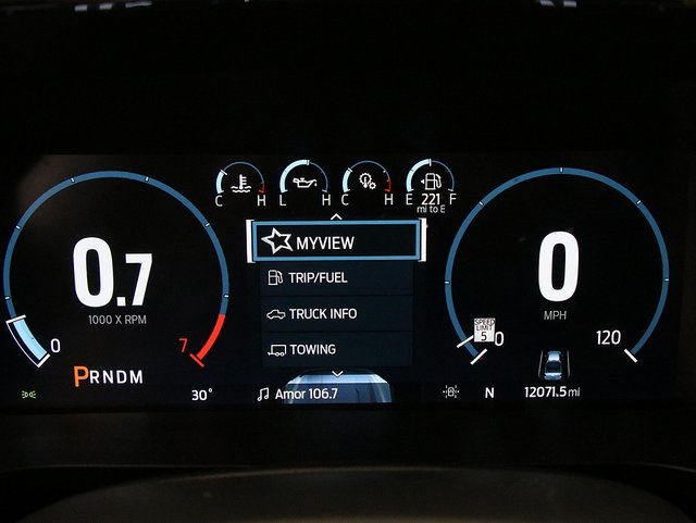 2023 Ford F-150 Lariat photo 16
