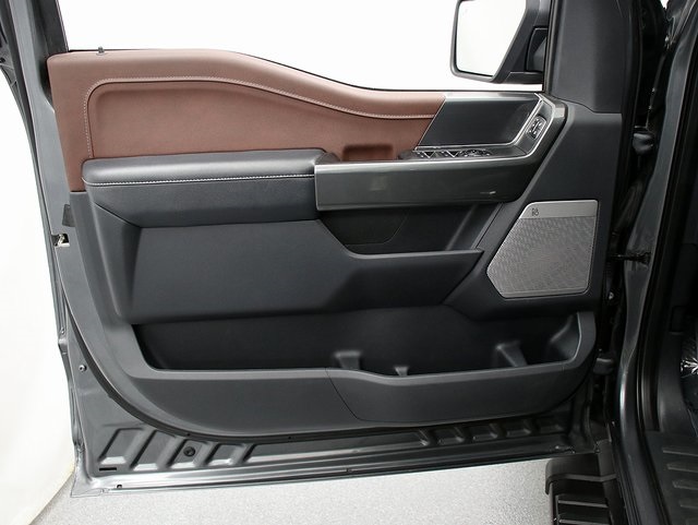 2023 Ford F-150 Lariat photo 23