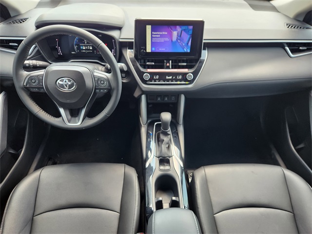 2024 Toyota Corolla Cross XLE photo 21