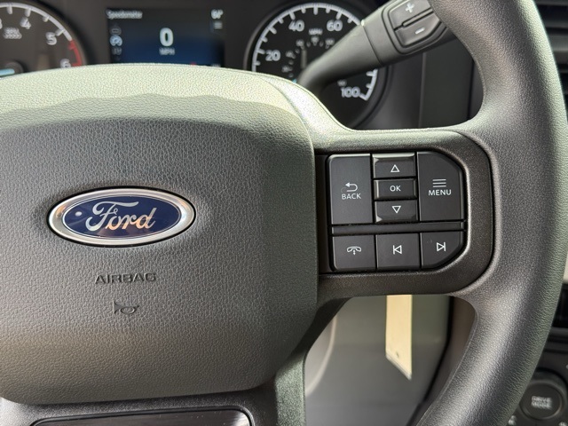 2025 Ford F-350 Super Duty XL