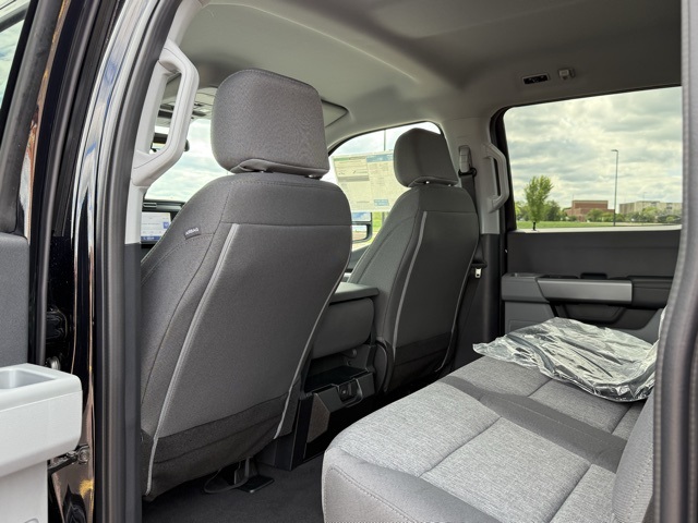 2025 Ford F-350 Super Duty XL