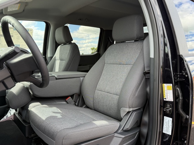 2025 Ford F-350 Super Duty XL