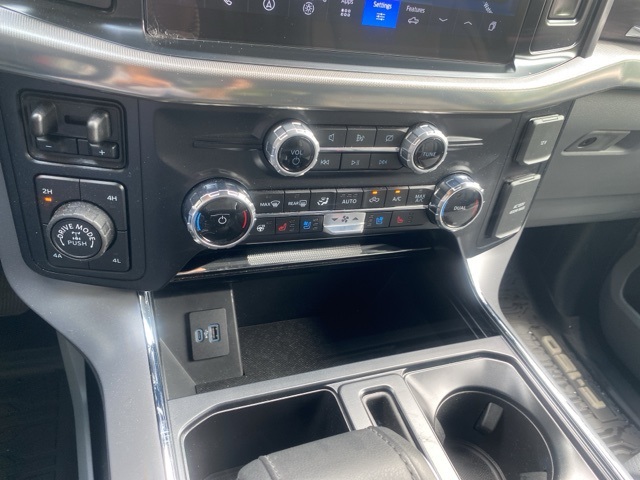 2024 Ford F-150 Lariat photo 15