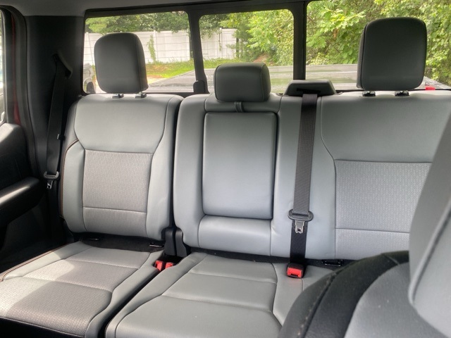 2024 Ford F-150 Lariat photo 17