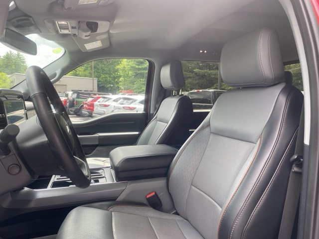 2024 Ford F-150 Lariat photo 9