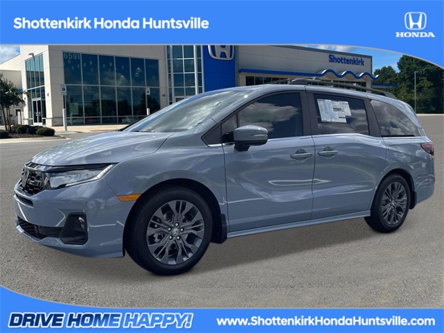 2026 Honda Odyssey Touring's photo