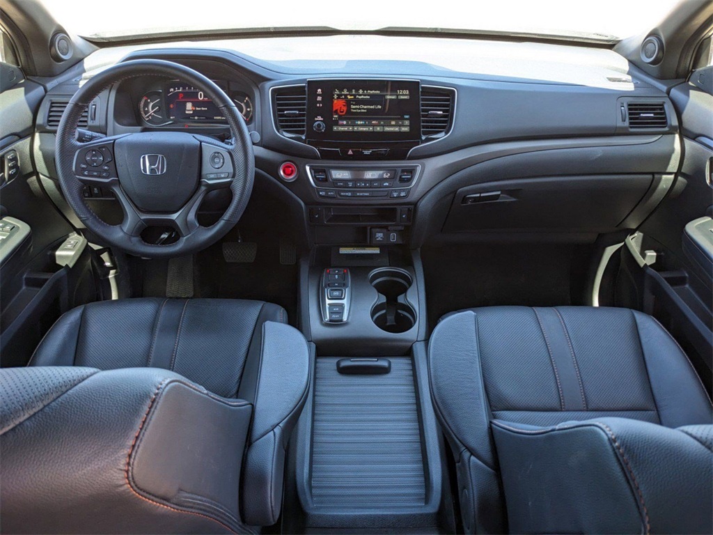 2023 Honda Passport TrailSport photo 10