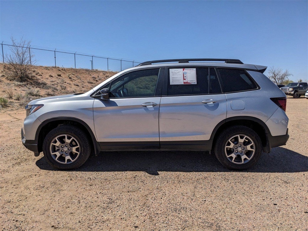 2023 Honda Passport TrailSport photo 4