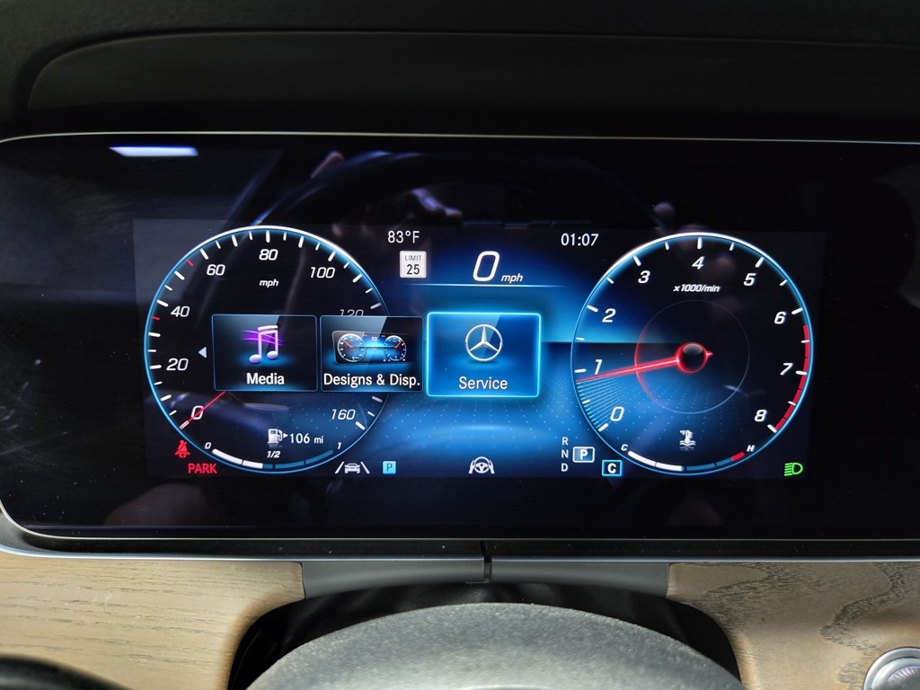 2022 Mercedes Benz E 350 photo 21