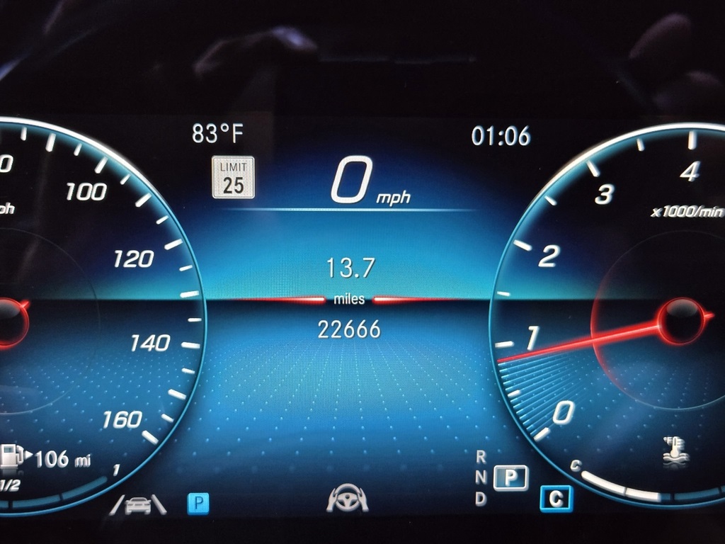 2022 Mercedes Benz E 350 photo 22