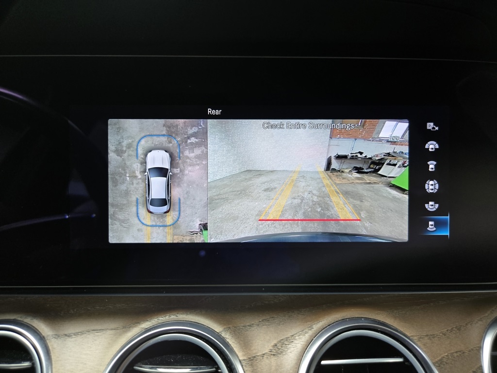 2022 Mercedes Benz E 350 photo 29