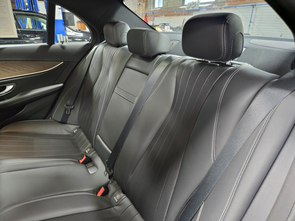 2022 Mercedes Benz E 350 photo 35