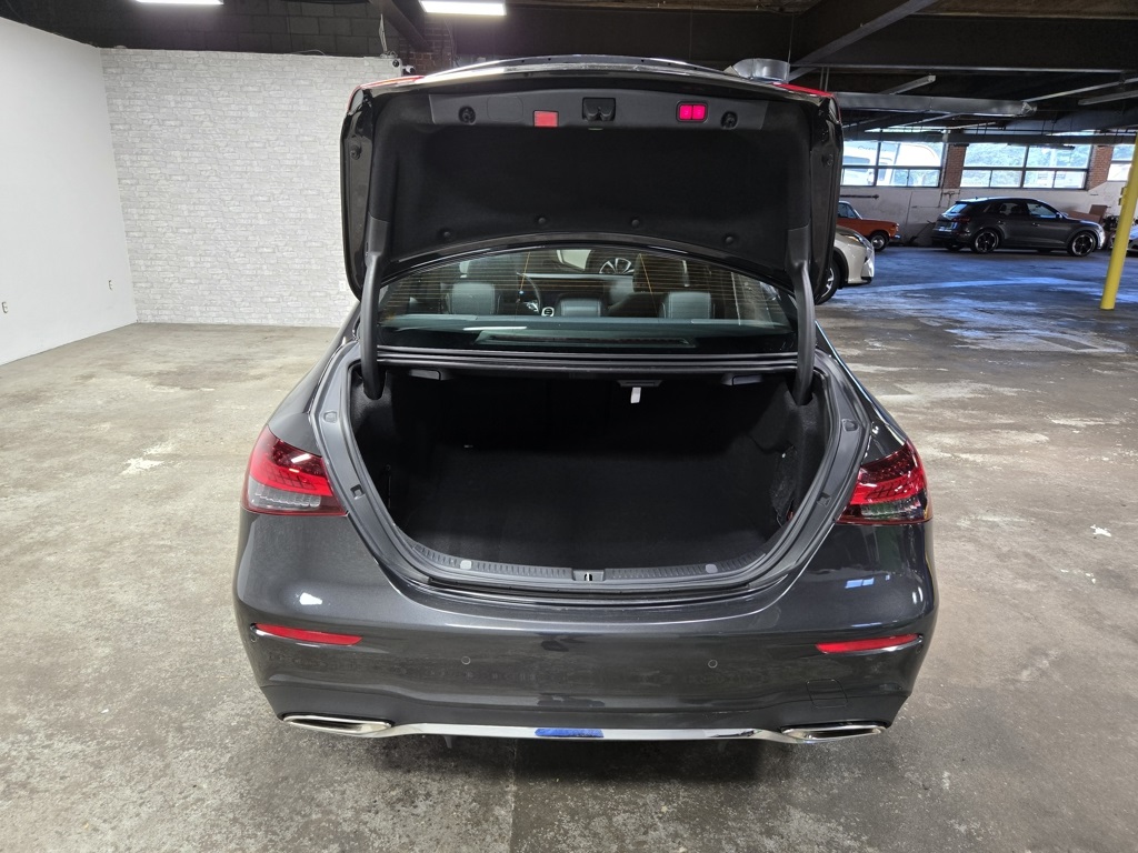 2022 Mercedes Benz E 350 photo 45