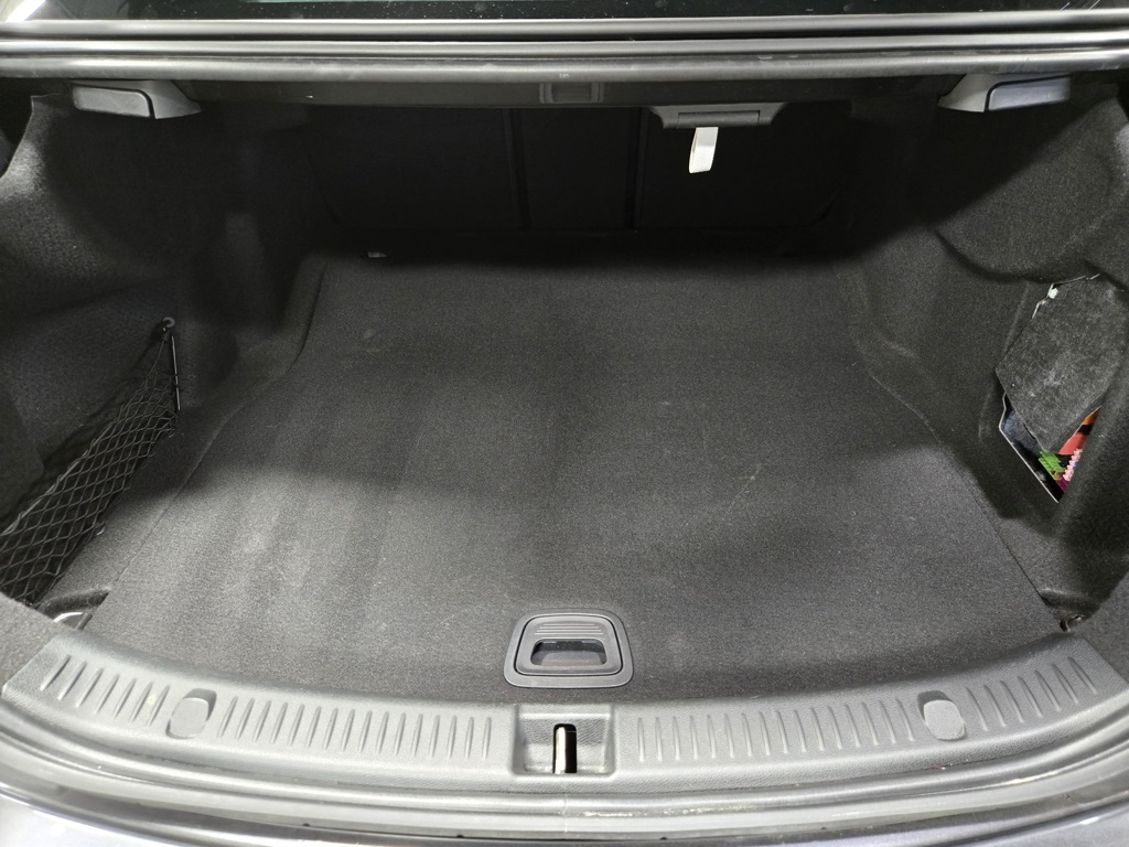 2022 Mercedes Benz E 350 photo 46