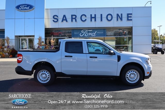 new 2025 Ford Maverick car, priced at $30,526