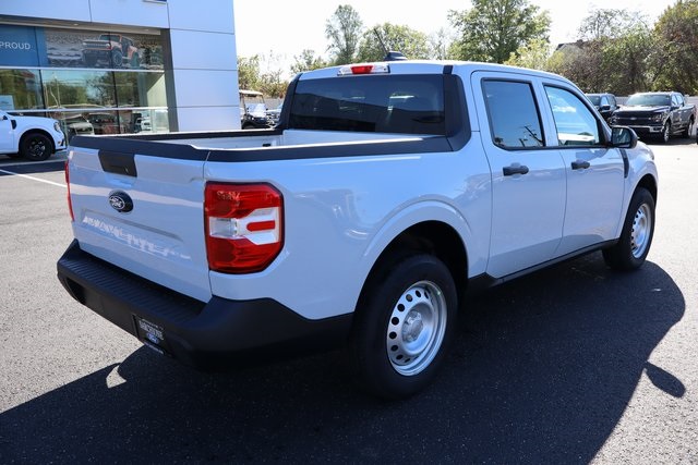new 2025 Ford Maverick car, priced at $30,526