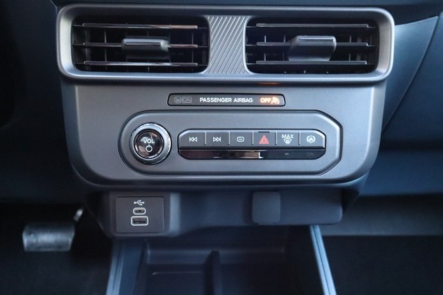 new 2025 Ford Maverick car, priced at $30,526