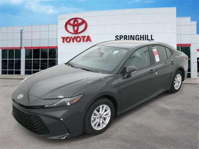 2026 Toyota Camry LE's photo