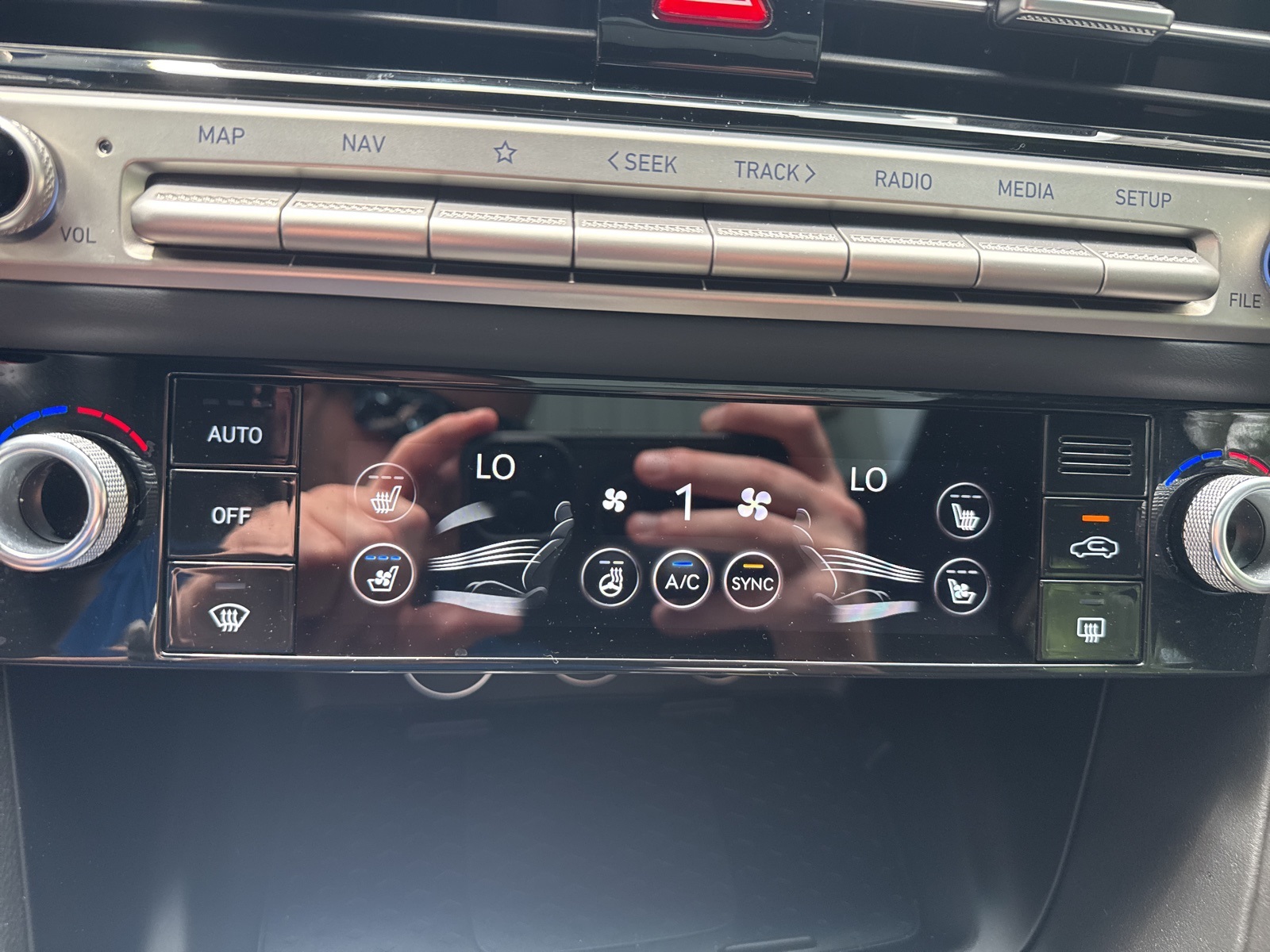 2025 Kawah Blue Genesis G70 2.5T AWD Sedan