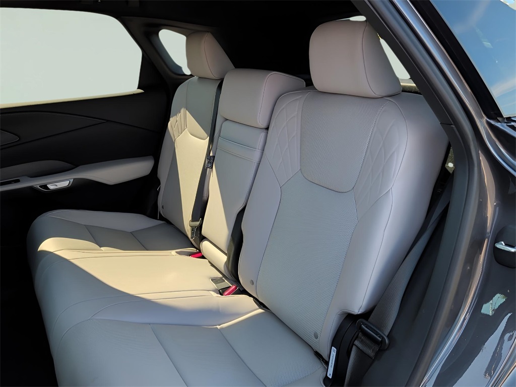 2024 Lexus RX 350 Premium photo 2