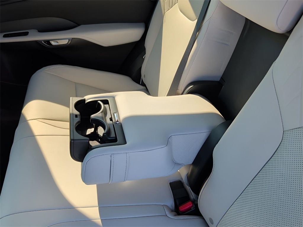 2024 Lexus RX 350 Premium photo 3