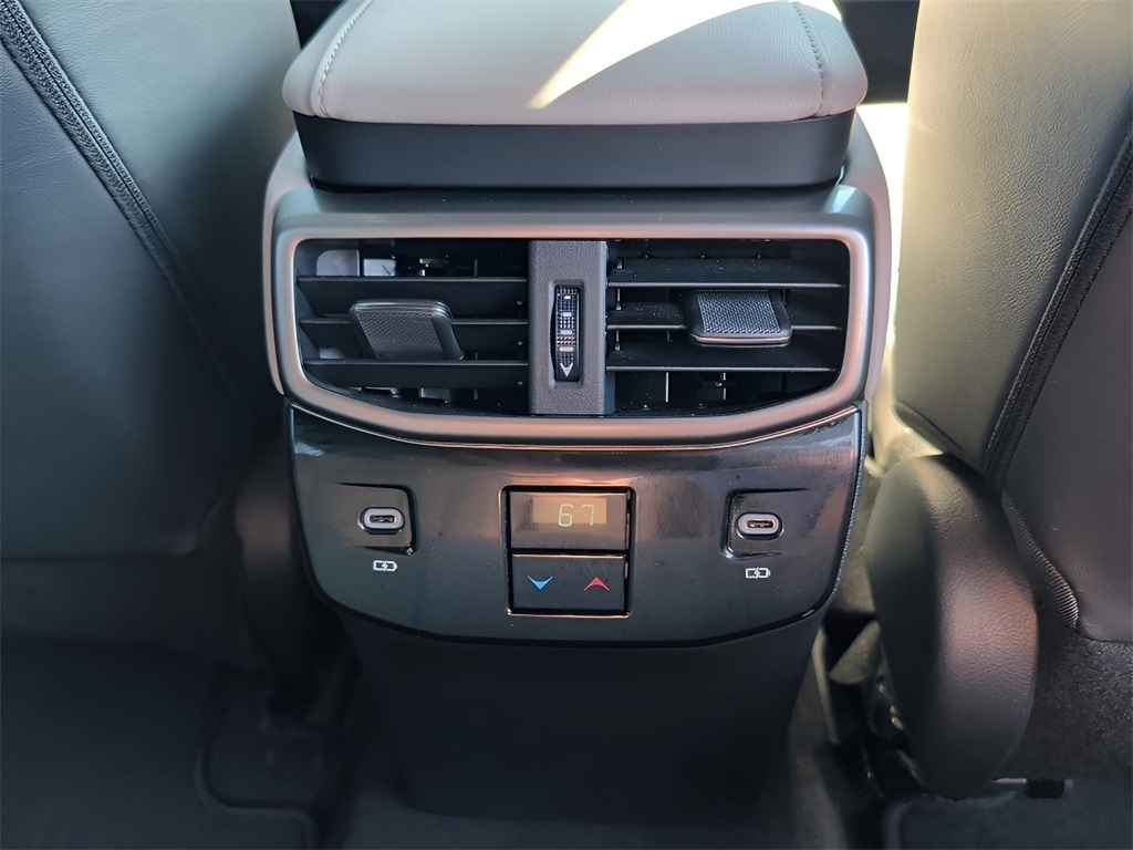 2024 Lexus RX 350 Premium photo 4