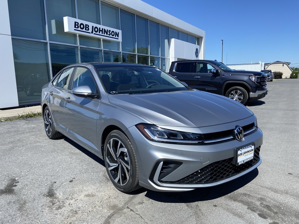 2025 Volkswagen Jetta 1.5T SEL photo 4