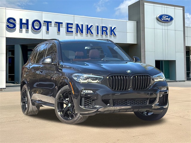 2021 BMW X5 40i's photo
