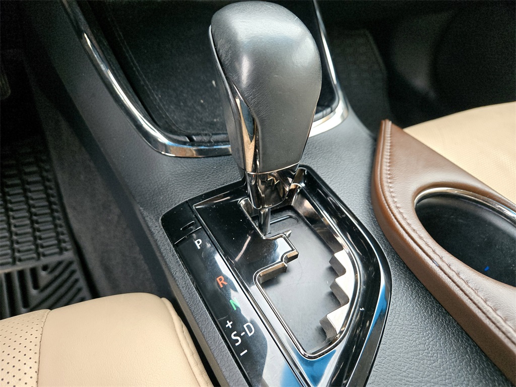 Used 2015 Toyota Avalon Sedan