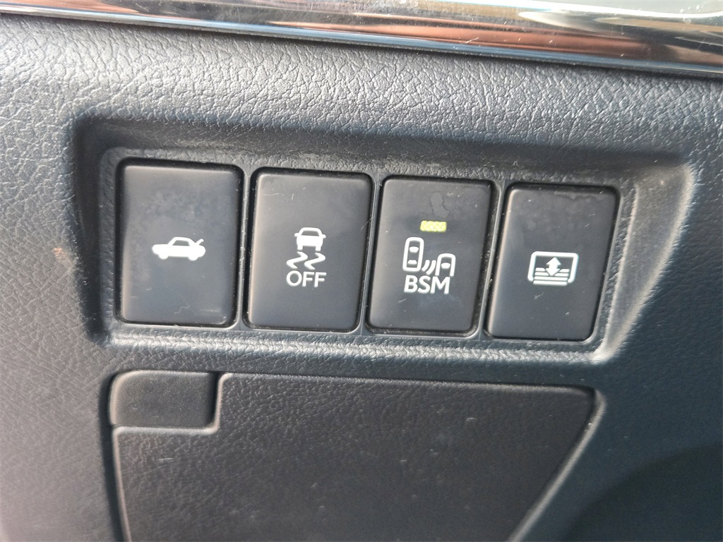 Used 2015 Toyota Avalon Sedan