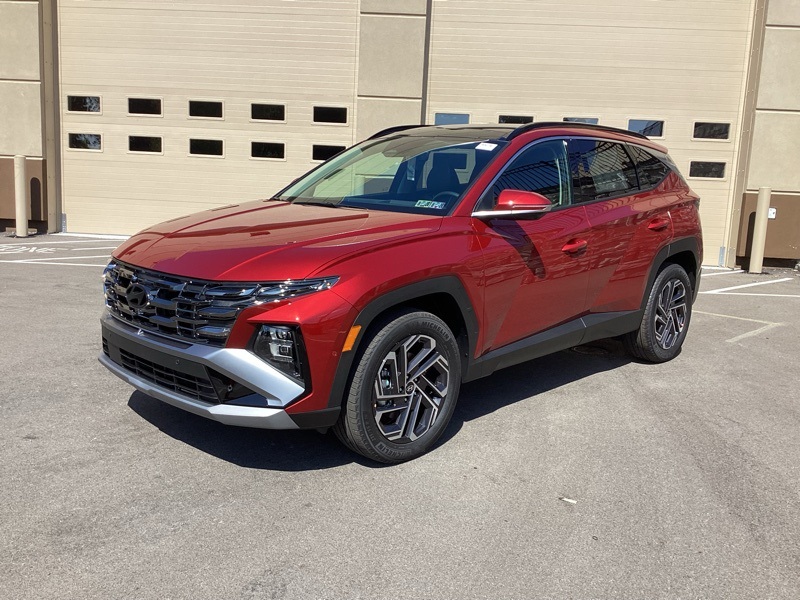 New 2025 Hyundai Tucson Hybrid SUV