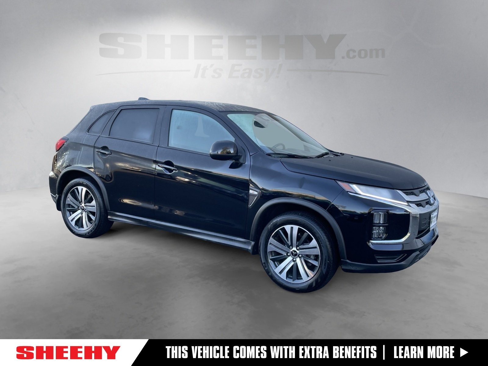 2024 Mitsubishi Outlander Sport ES's photo