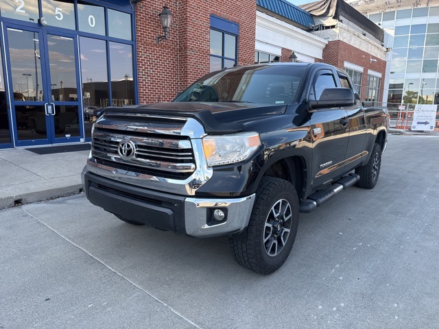2017 Toyota Tundra TRD Pro photo 2